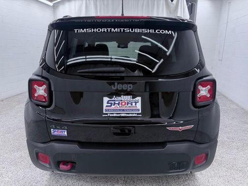 Black Clearcoat 2022 Jeep Renegade Trailhawk