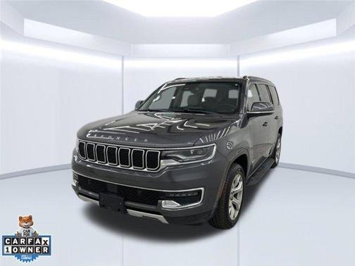 Metallic 2022 Jeep Wagoneer Series II