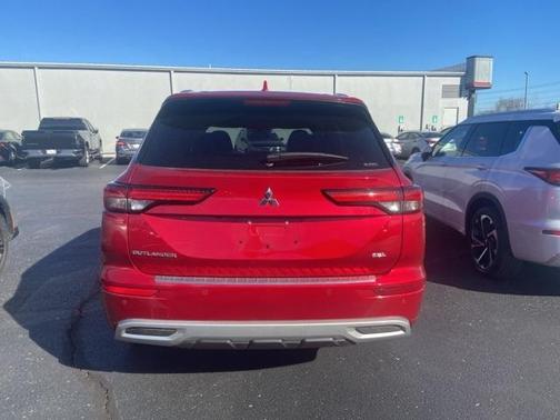2024 Mitsubishi Outlander SEL