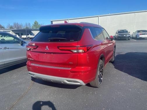 2024 Mitsubishi Outlander SEL