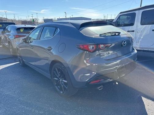 2024 Mazda Mazda3 2.5 S Carbon Edition