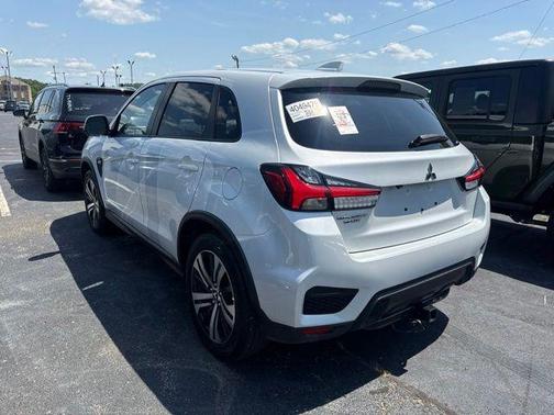 White Diamond 2024 Mitsubishi Outlander Sport 2.0 ES