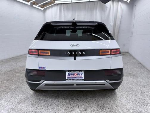 2024 Hyundai IONIQ 5 SE