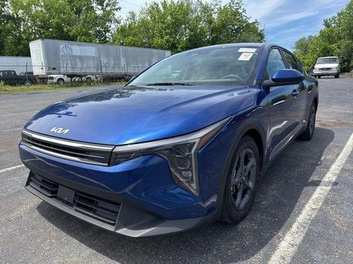 Deep Sea Blue 2025 Kia K4