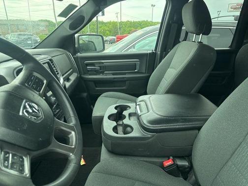 Granite Crystal Clearcoat Metallic 2022 RAM 1500 Classic SLT