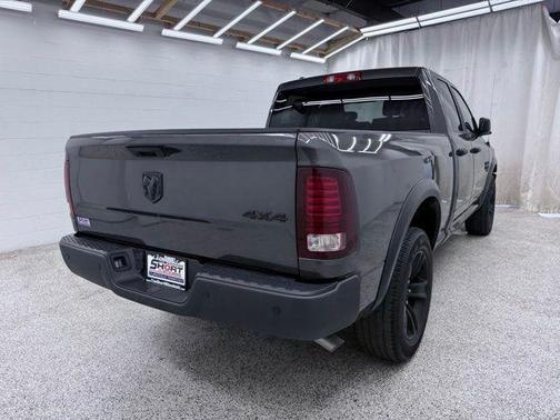 Granite Crystal Clearcoat Metallic 2022 RAM 1500 Classic SLT