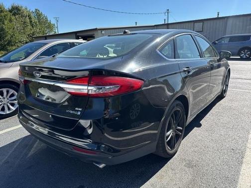 2018 Ford Fusion Hybrid SE