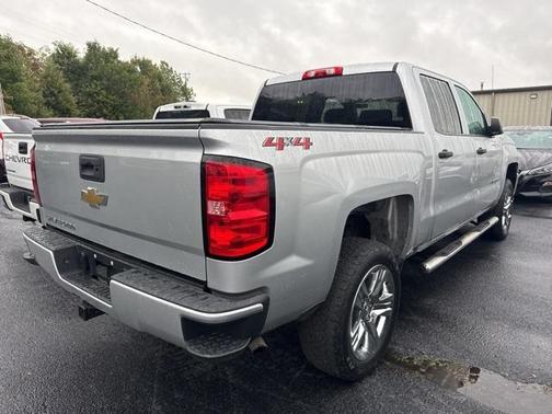 2018 Chevrolet Silverado 1500 Custom