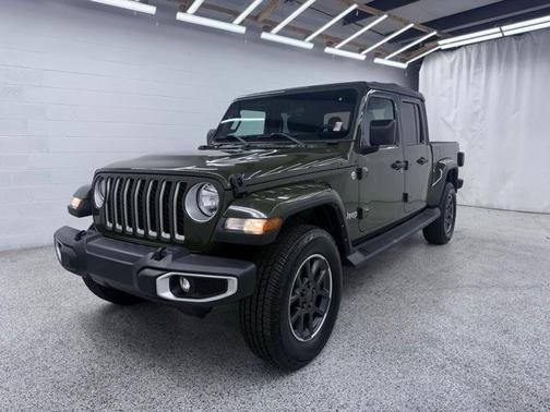 2021 Jeep Gladiator Overland