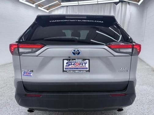 2022 Toyota RAV4 Hybrid XLE