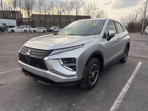 2022 Mitsubishi Eclipse Cross ES