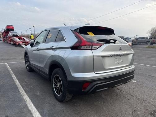 2022 Mitsubishi Eclipse Cross ES