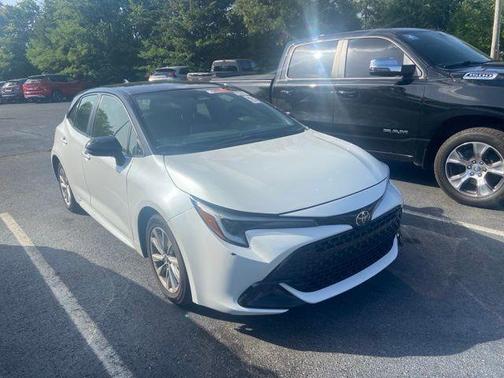 Midnight Black Metallic 2023 Toyota Corolla Hatchback SE