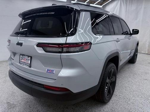 2021 Jeep Grand Cherokee L Laredo