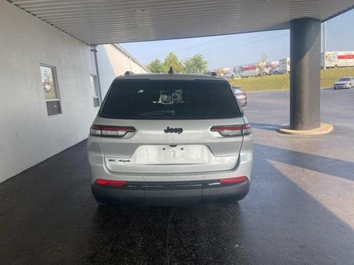 2021 Jeep Grand Cherokee L Laredo