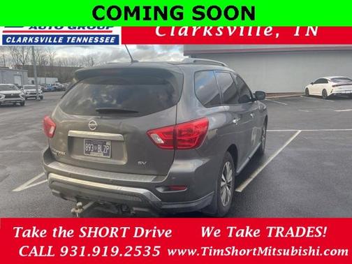 2017 Nissan Pathfinder SV