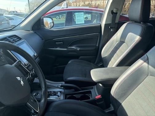 2024 Mitsubishi Outlander Sport 2.0 SE