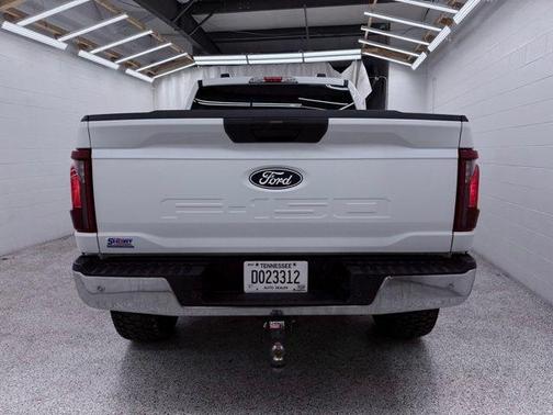 Oxford White 2025 Ford F-150 XLT
