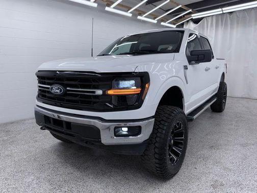 Oxford White 2025 Ford F-150 XLT