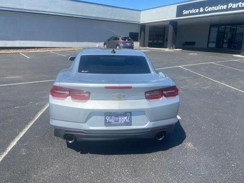 Silver Ice Metallic 2019 Chevrolet Camaro 1LT