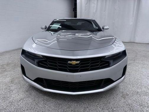 Silver Ice Metallic 2019 Chevrolet Camaro 1LT