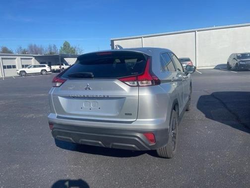 2025 Mitsubishi Eclipse Cross LE