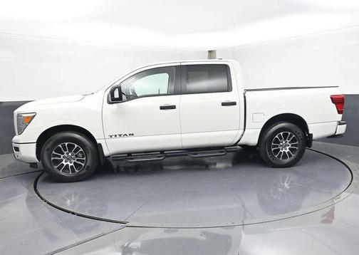 Glacier White 2024 Nissan Titan SV