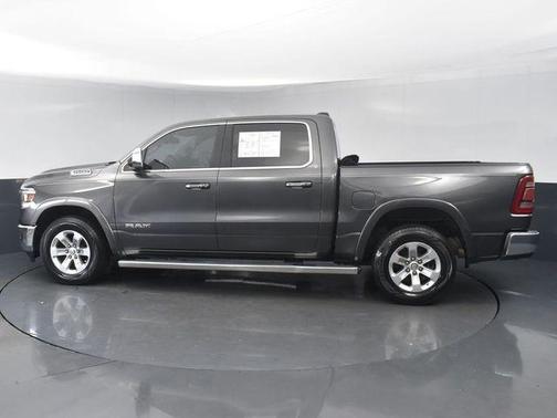 Granite Crystal Metallic Clearcoat 2019 RAM 1500 Laramie