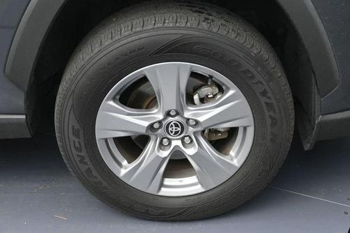 Magnetic Gray Metallic 2022 Toyota RAV4 Hybrid XLE