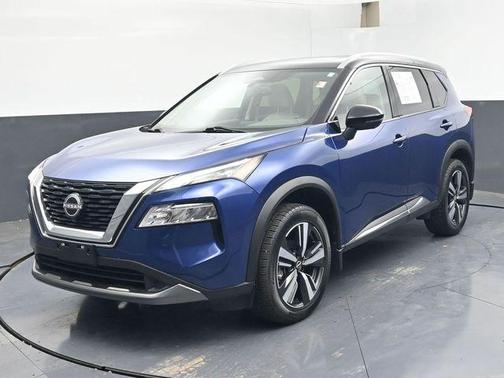 Caspian Blue Metallic/Super Black 2023 Nissan Rogue SL