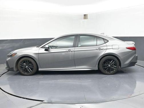 Heavy Metal 2025 Toyota Camry SE