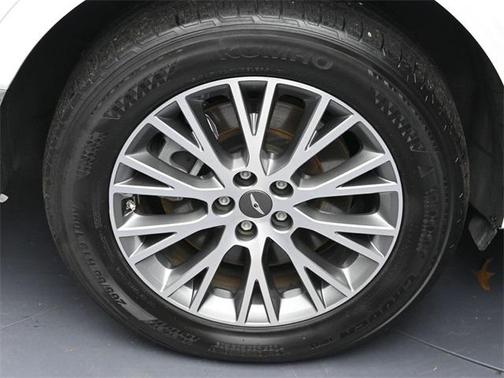 2024 Genesis GV80 2.5T