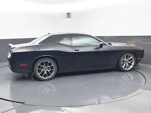 Pitch Black Clearcoat 2023 Dodge Challenger GT