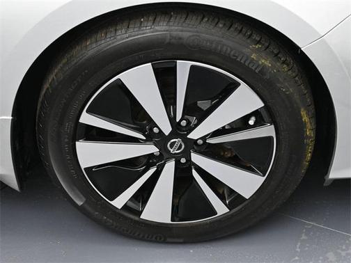 2021 Nissan Altima 2.5 SL