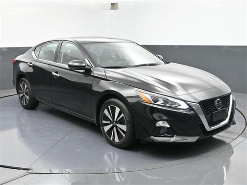 2022 Nissan Altima 2.5 SL