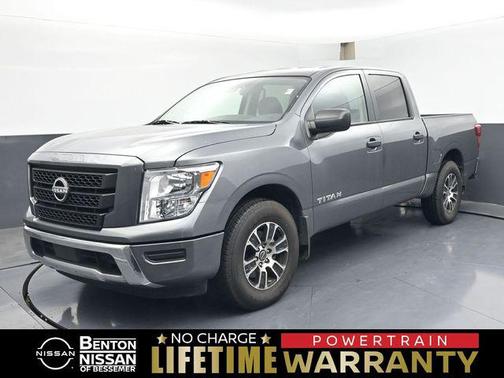 Gun Metallic 2024 Nissan Titan SV