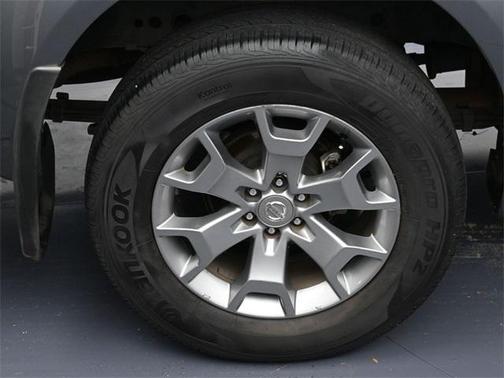 2020 Nissan Frontier SV