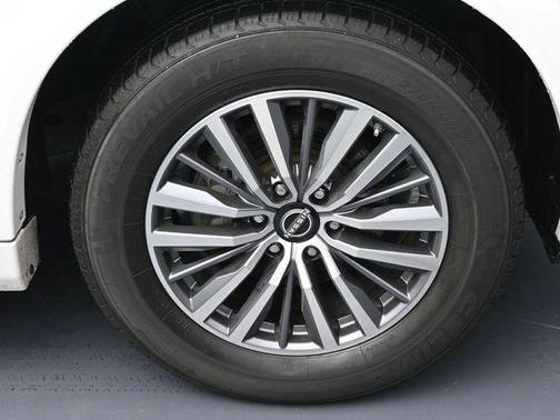 2023 Nissan Armada SL 2WD