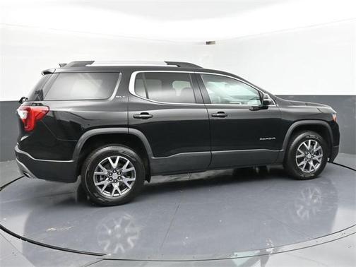 2023 GMC Acadia AWD SLT