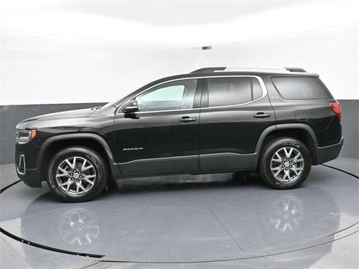 2023 GMC Acadia AWD SLT