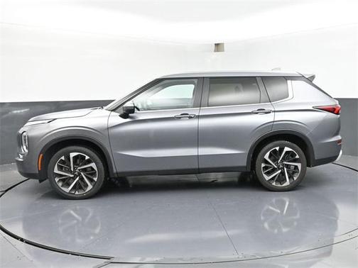 2024 Mitsubishi Outlander SE 2.5 2WD