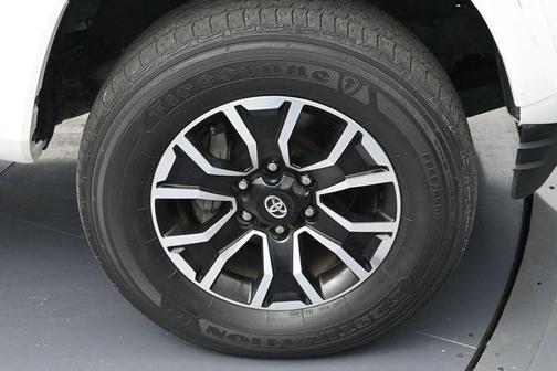 White 2022 Toyota Tacoma TRD Sport