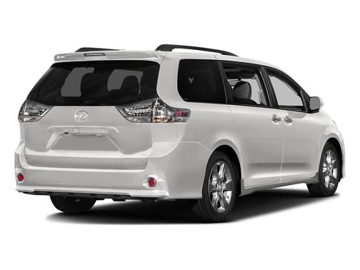 Super White 2017 Toyota Sienna SE