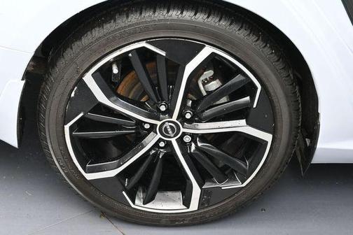 Gray Sky Pearl 2023 Nissan Altima SR FWD