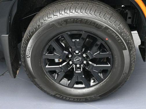 Super Black 2026 Nissan Frontier SV