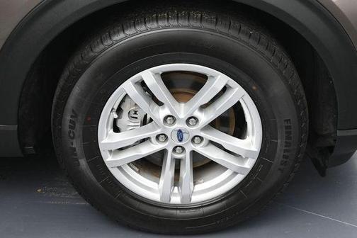 Stone Gray Metallic 2021 Ford Explorer XLT