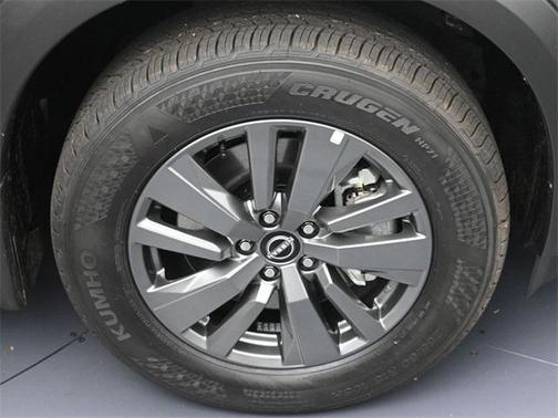 2025 Nissan Pathfinder SV FWD