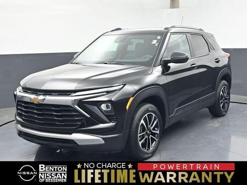 Mosaic Black Metallic 2025 Chevrolet Trailblazer LT