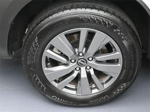 2025 Nissan Pathfinder SV FWD