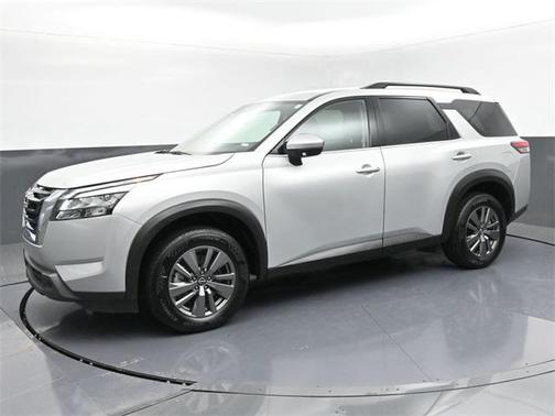2025 Nissan Pathfinder SV FWD